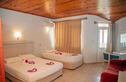 Konakli Hotel | Grand Bahama Beach Hotel