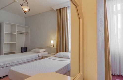 Konakli Hotel | Grand Bahama Beach Hotel