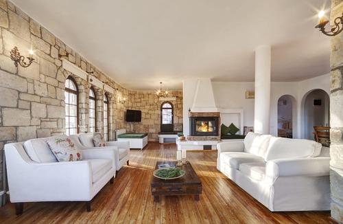 Selcuk Hotel | Vinifera Vineyards Hotel