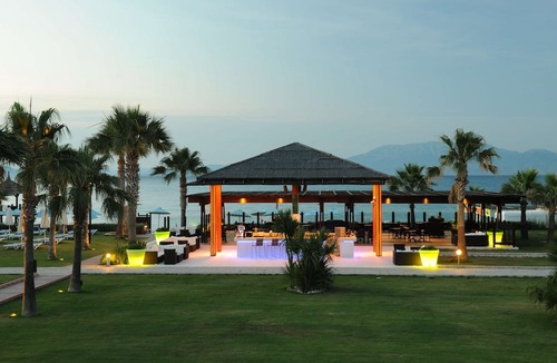 Altınyunus Mahallesi Hotel | Radisson Blu Resort & Spa, Cesme