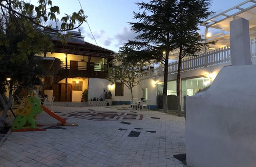 Kuyucak Hotel | Aliya Konak - Köy Evi ve Lezzetleri