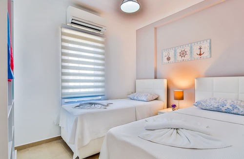 Kas Apartment | central flat in town square