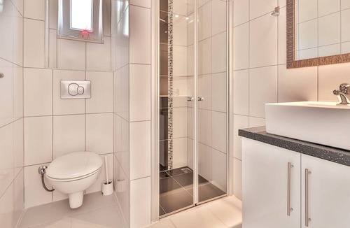 Kas Apartment | Kasinn Apart Kirmizi (Red)