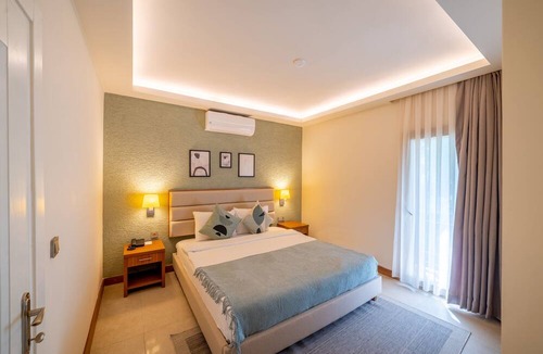 Torba Hotel | Moyo Luxury Hotel & Beach