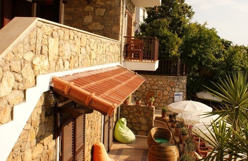 Faralya Hotel | Lazy Lizard Boutique Hotel
