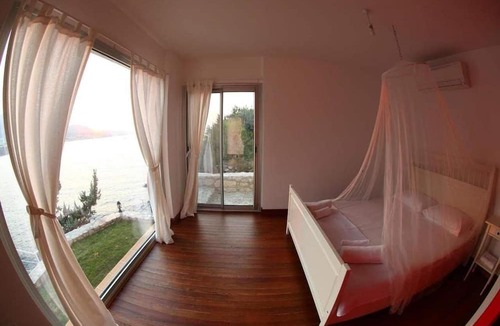 Karaburun Hotel | Reyhan Hotel
