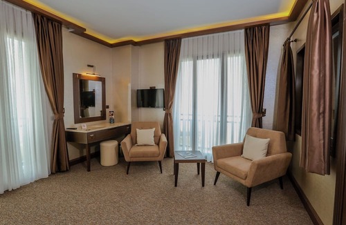 Akcaabat Hotel | Sera Lake Resort Hotel Spa & Aparts