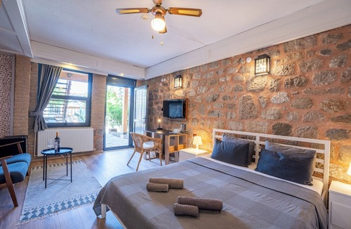 Bergama Hotel | Attalos Suites Hotel