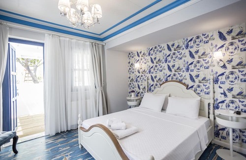 Bozcaada Hotel | Sardunya Otel
