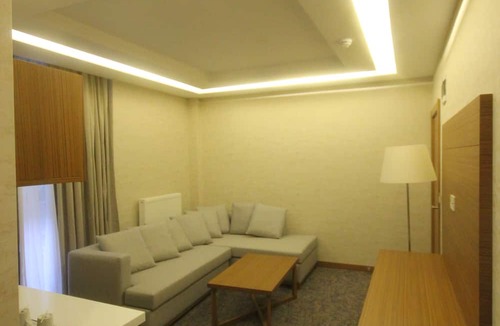 Zara Hotel | Garden Zara Hotel