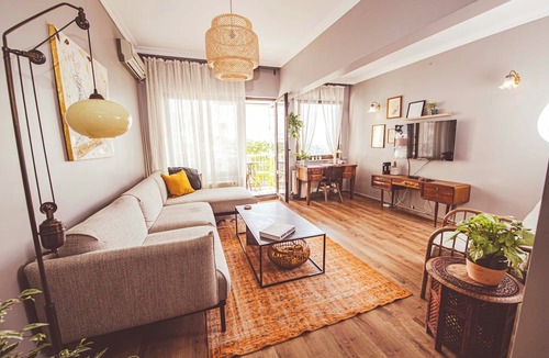 Harbiye Condo | Cozy & Bright Urban Home in Center