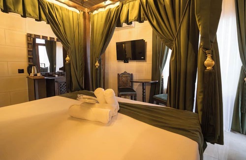 Artuklu Hotel | Leyli Divan Konağı