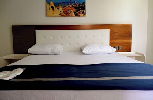 Eski Lara Hotel | Hey Lara Hotel