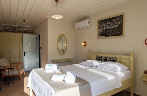 Ayvalik Bed & Breakfast | Nur Hanım Suites