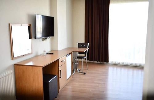 Mut Hotel | ROYAL MUT OTEL