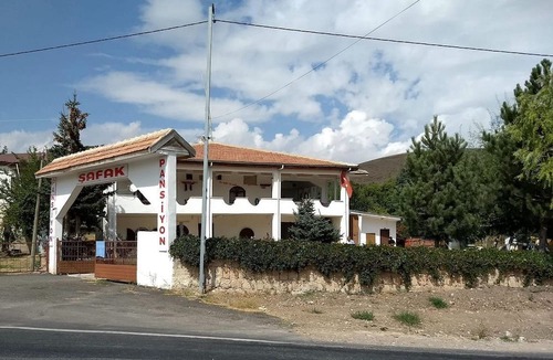 Camardı Hotel | Safak pansiyon