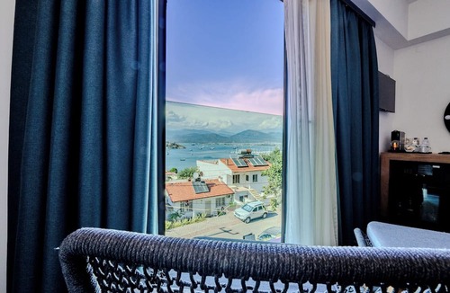 Fethiye City Center Hotel | La Casa Marina Suites & Rooms
