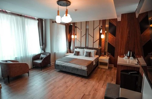 Sur Hotel | Blackhan Palace Otel