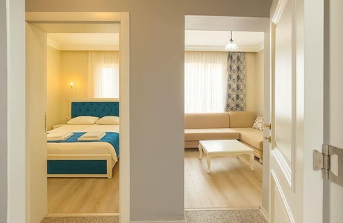 Yomra Hotel | SAHİL BUTİK OTEL