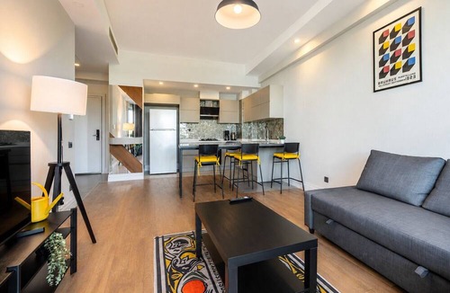 Lara Condo | Maxihomes Sirella
