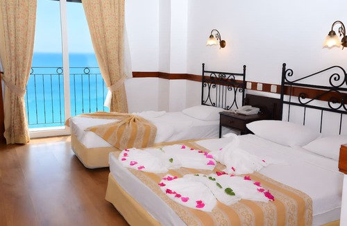 Tosmur Belediyesi Hotel | Şevki Bey Hotel