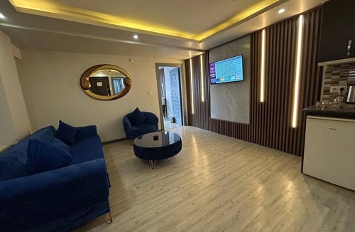 Bakırkoy Hotel | SARA SUİT