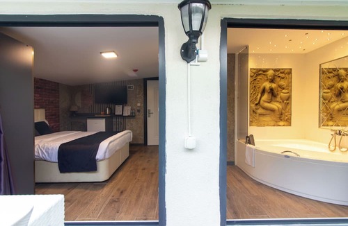 Maltepe House | Nomad Hub Istanbul Suit