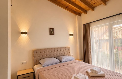 Ayvalik House | Carnaby Butik Otel - Küçükköy