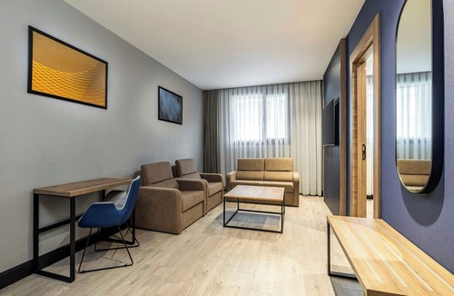 Cankaya Hotel | Four Points Flex by Sheraton Ankara Cukurambar