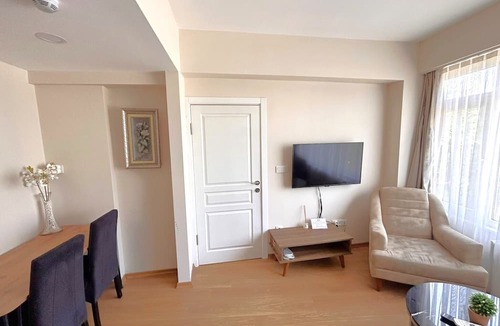 Uskudar House | Kuzguncuk View