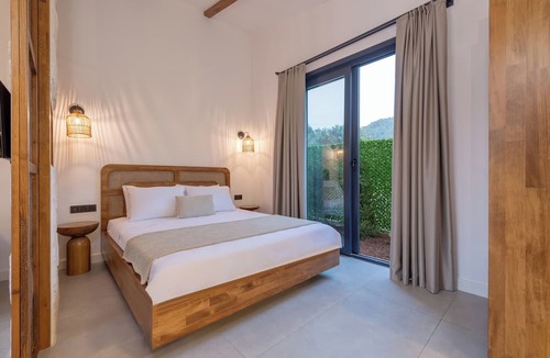 Karaoz Hotel | Rota Kilidonia Karaöz Suites&Villas