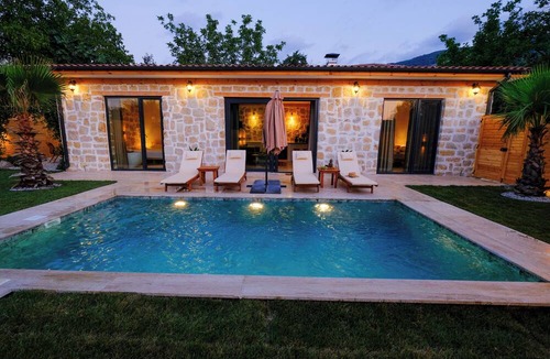 Yanik Hotel | Dut Sapanca