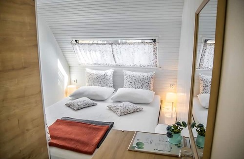 Seferihisar Hotel | Mona Glamping Caravan Suites