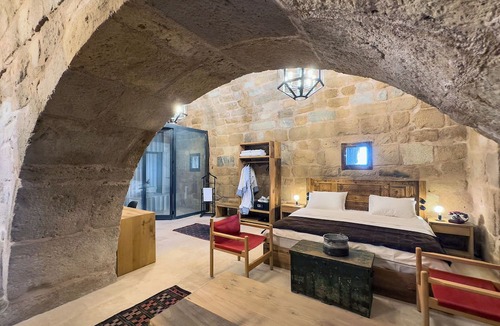 Karatay Hotel | Obruk Kervansaray Museum Hotel