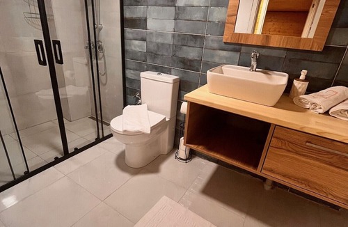 Camlikoy Ski Chalet | Lusso Suite