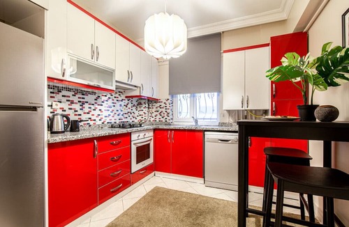 Osmanbey Apartment | Central and Convenient Flat in Sisli