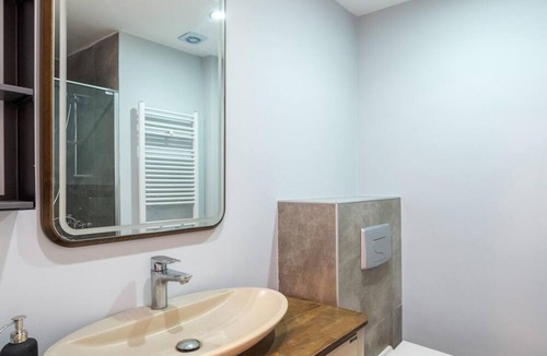 Ankara Apartment | Luminous Flat 7 min to Arcadium Mall in Ankara