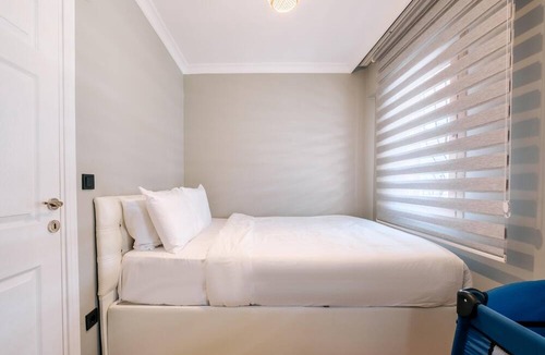 Sakarya Province Apartment | Central Flat Near Golden Horn and Bilgi University