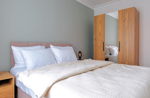 Moda Apartment | Flat w Balcony 8 min to Kadikoy Square