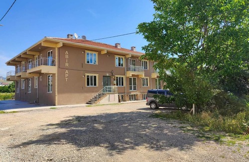 Inegol House | İnegöl Abir Pansiyon