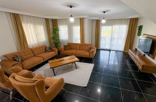 Kadnlar Denizi Mahallesi Villa | Villa İncir