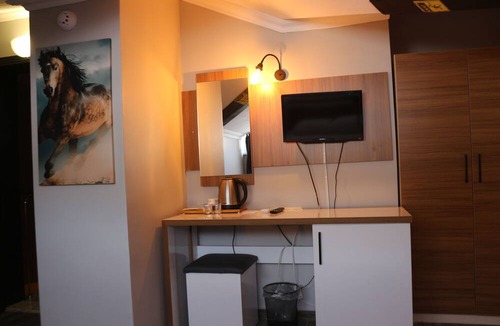 Altinoluk Hotel | Lopera Beach Hotel