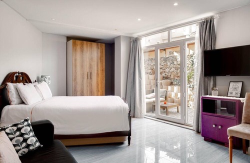 Cekirge Mahallesi House | Hotel Room w Garden and Shared Terrace in Bursa