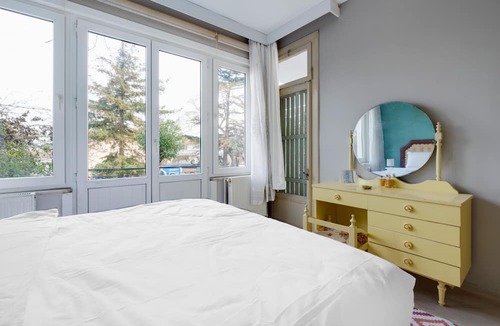 Adalar House | Sea View Retreat in Buyukada, 1 min to Ferry