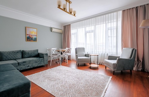 Moda Apartment | Flat w Balcony 8 min to Kadikoy Square