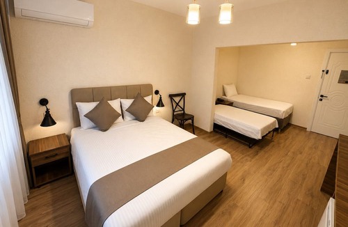 Kucukcekmece Hotel | La Pearl Konaklama
