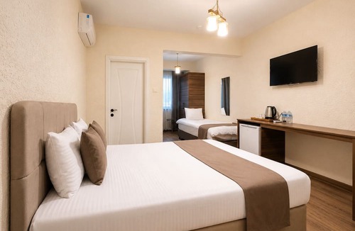 Kucukcekmece Hotel | La Pearl Konaklama