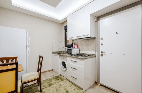 Goynuk Apartment | Flat w Balcony 5 min to Beach in Kemer