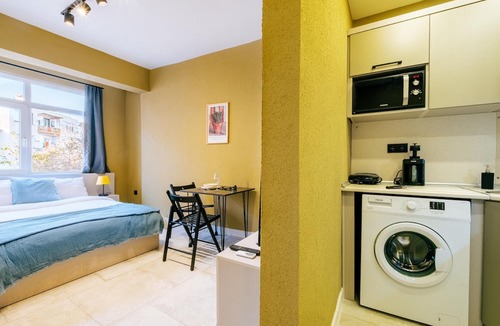 Fatih Apartment | Studio Flat 6 min to Yedikule Fortress in Fatih