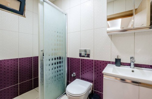 Goynuk Apartment | Flat w Balcony 5 min to Beach in Kemer